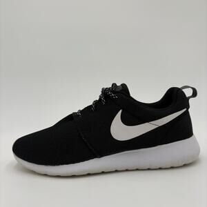 Nike Womens Roshe One 844994-002 Black Running Shoes Sneakers Size 7.5